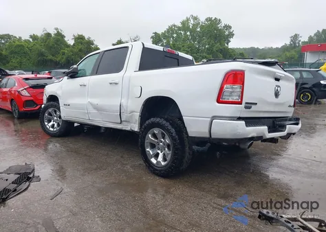 2019 Ram 1500 Big Horn/Lone Star z USA, uszkodzony, nr VIN 1C6SRFFT2KN644776